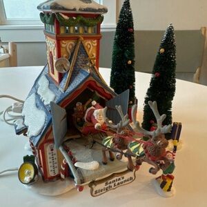 Dept 56 North Pole Series Santa's Sleigh Launch Holiday Decoration
